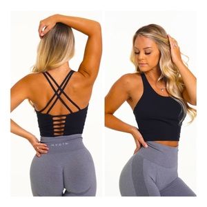 NVGTN Matrix sports top